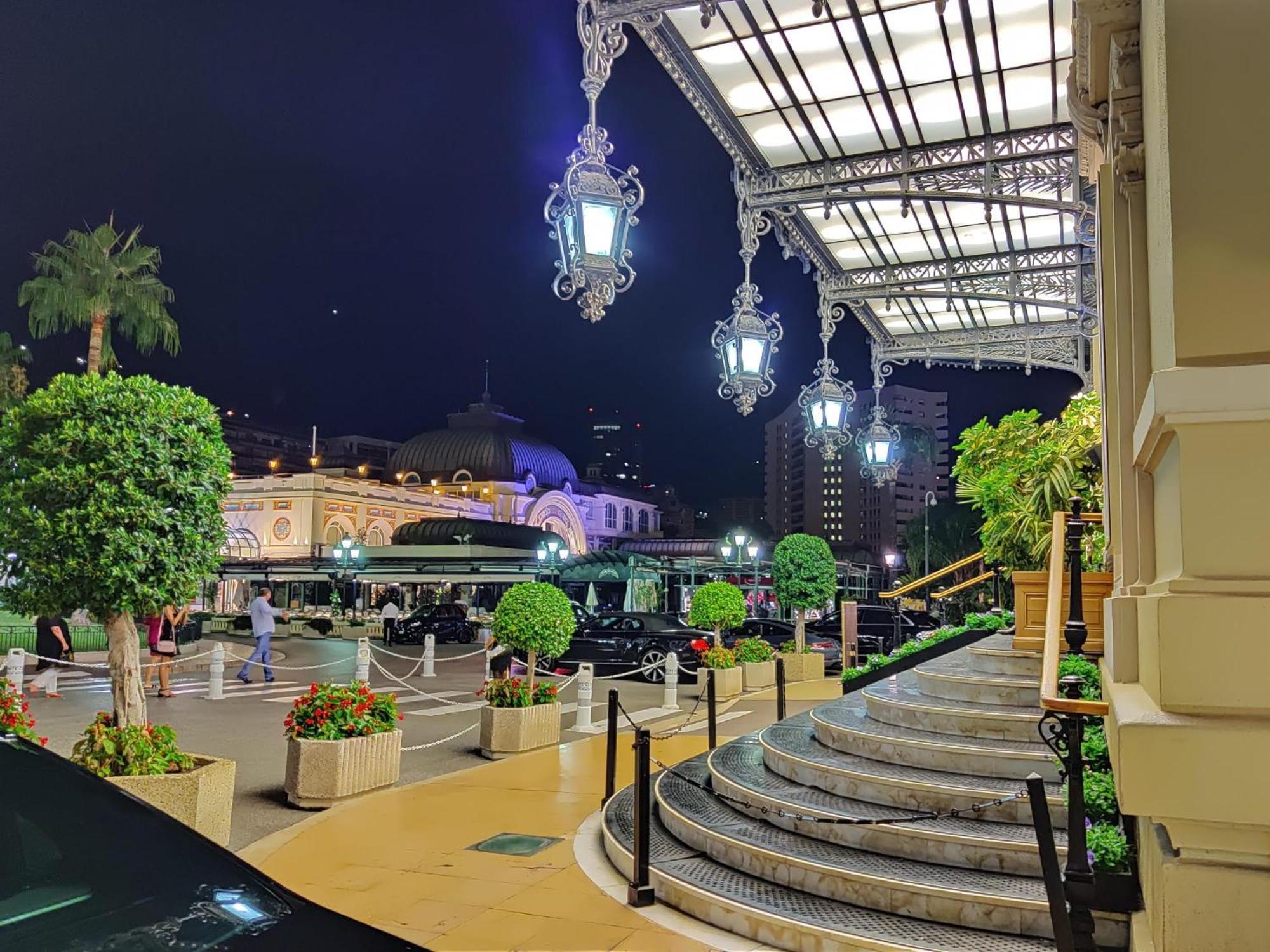 Le Coq Albert II - Monaco Border - Wifi ボーソレイユ エクステリア 写真
